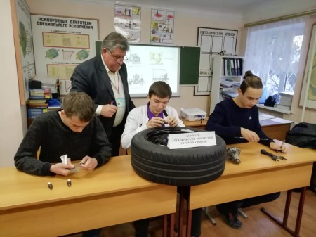 Месяц автомеханических дисциплин
